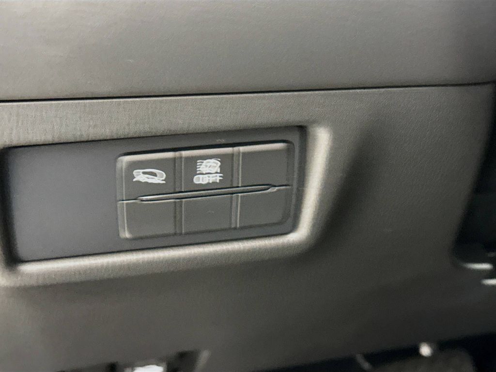 2025 Mazda CX-5 2.5 Select photo 8