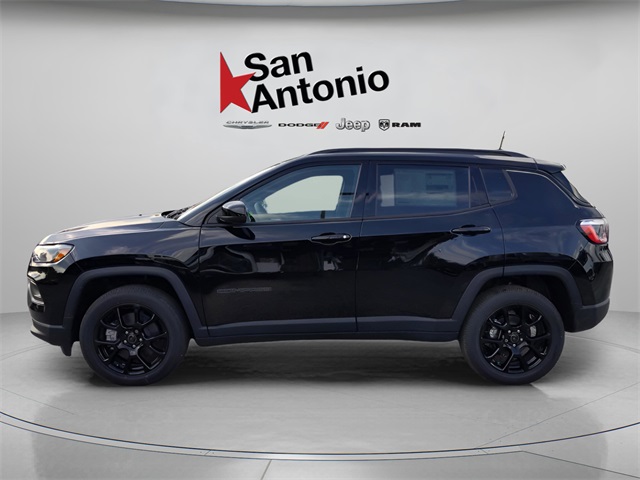 2026 Jeep Compass Latitude Altitude photo 4