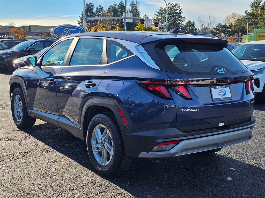2025 Hyundai Tucson SE photo 4
