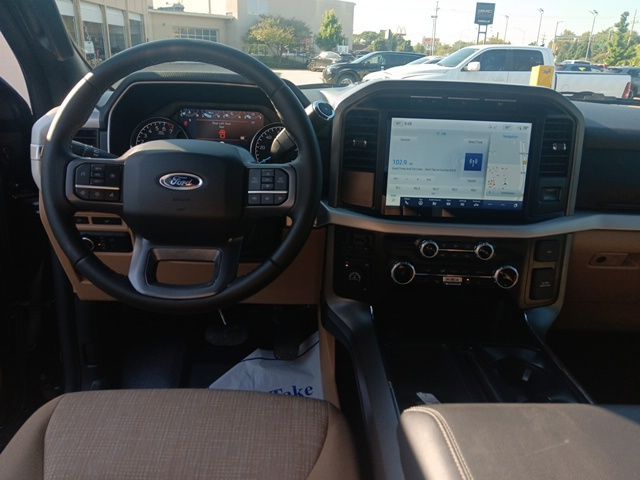 2023 Ford F-150 XLT photo 22
