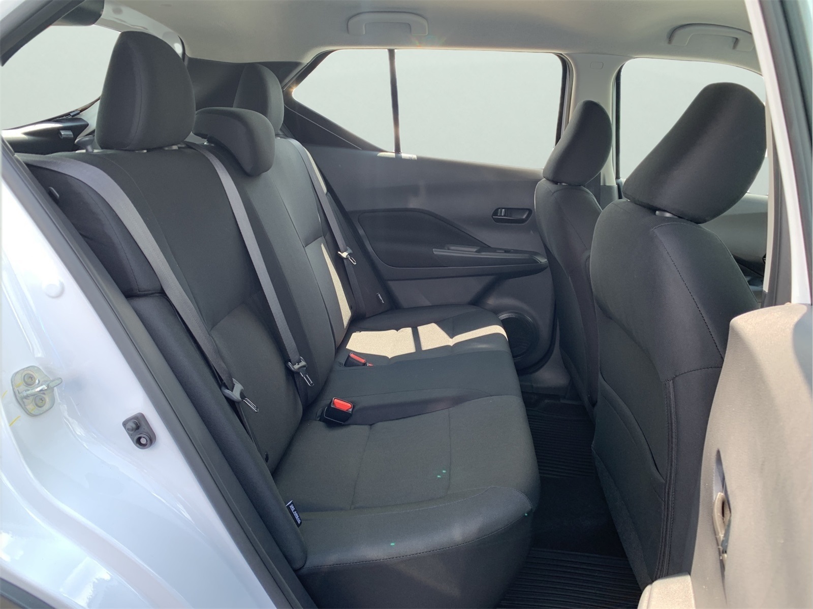 2025 Nissan Kicks Play S photo 24