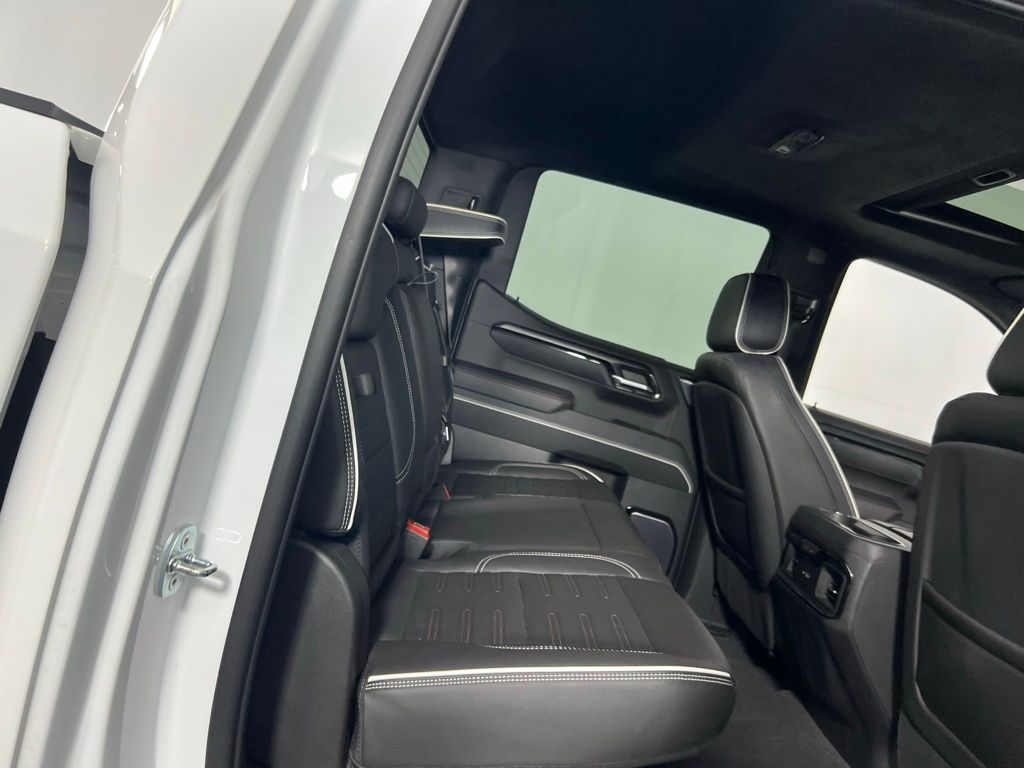 2023 Gmc Sierra 1500 AT4X photo 26