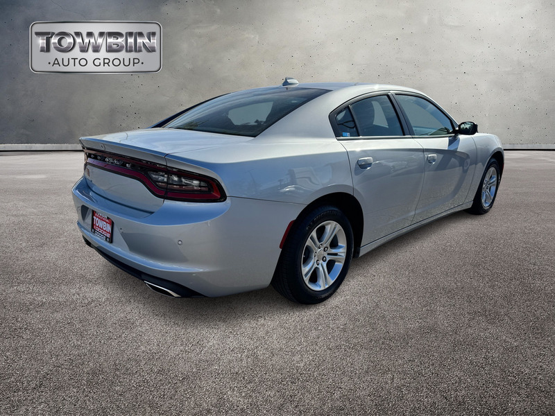 2023 Dodge Charger SXT photo 4
