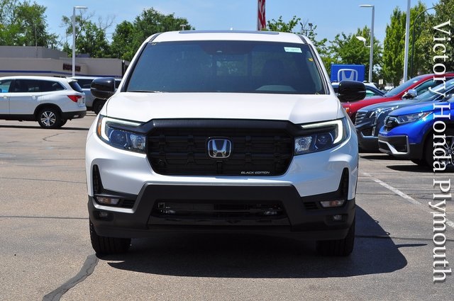 2025 Honda Ridgeline Black Edition photo 6