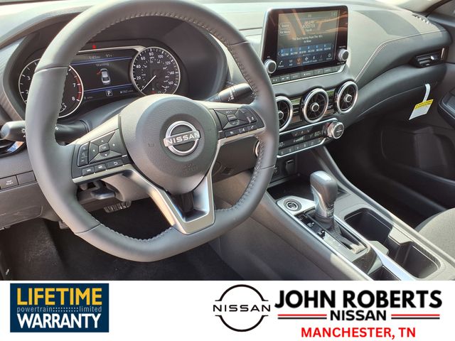 2025 Nissan Sentra SV photo 4