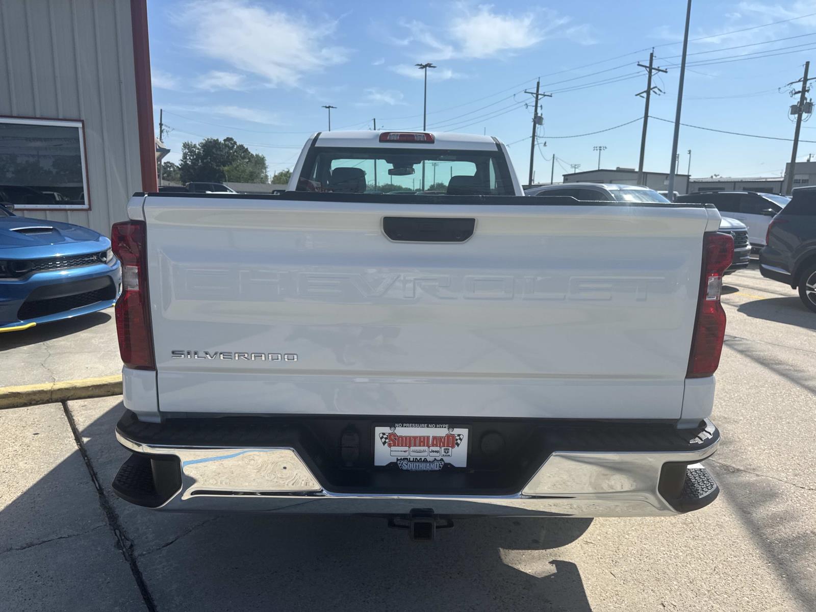2024 Chevrolet Silverado 1500 Work Truck photo 3