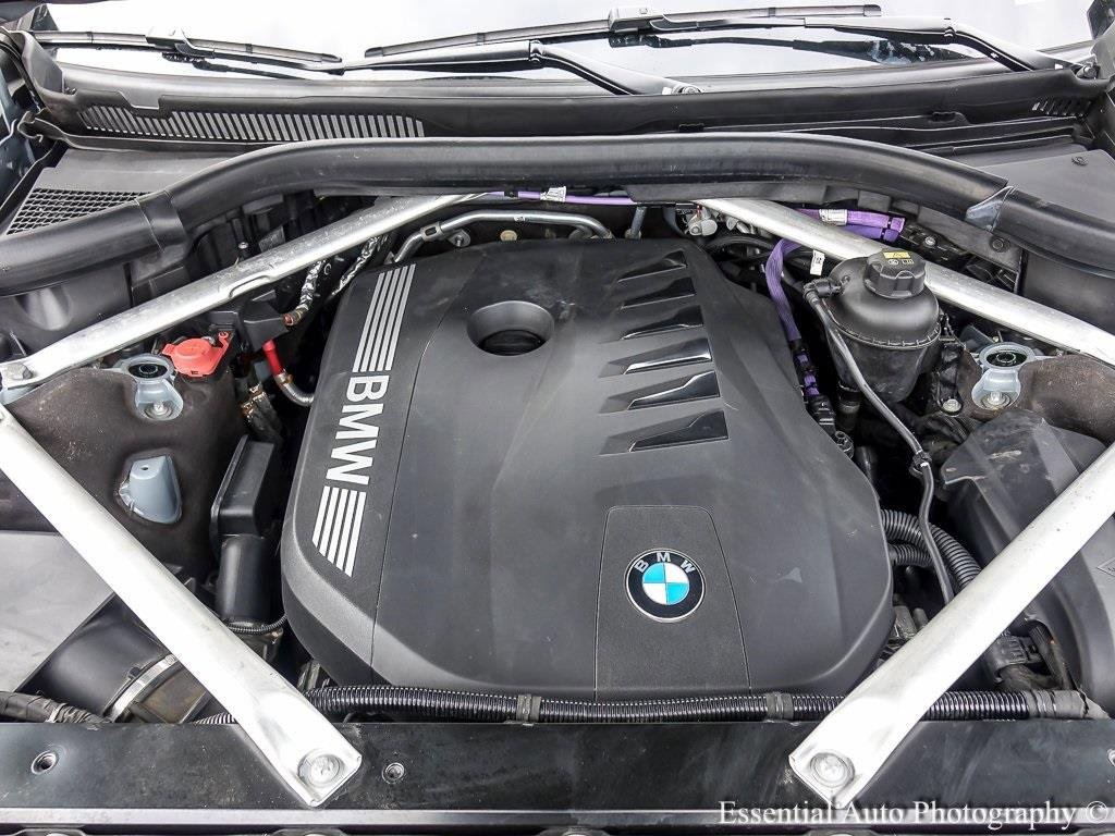 2023 BMW X7 - Image 30