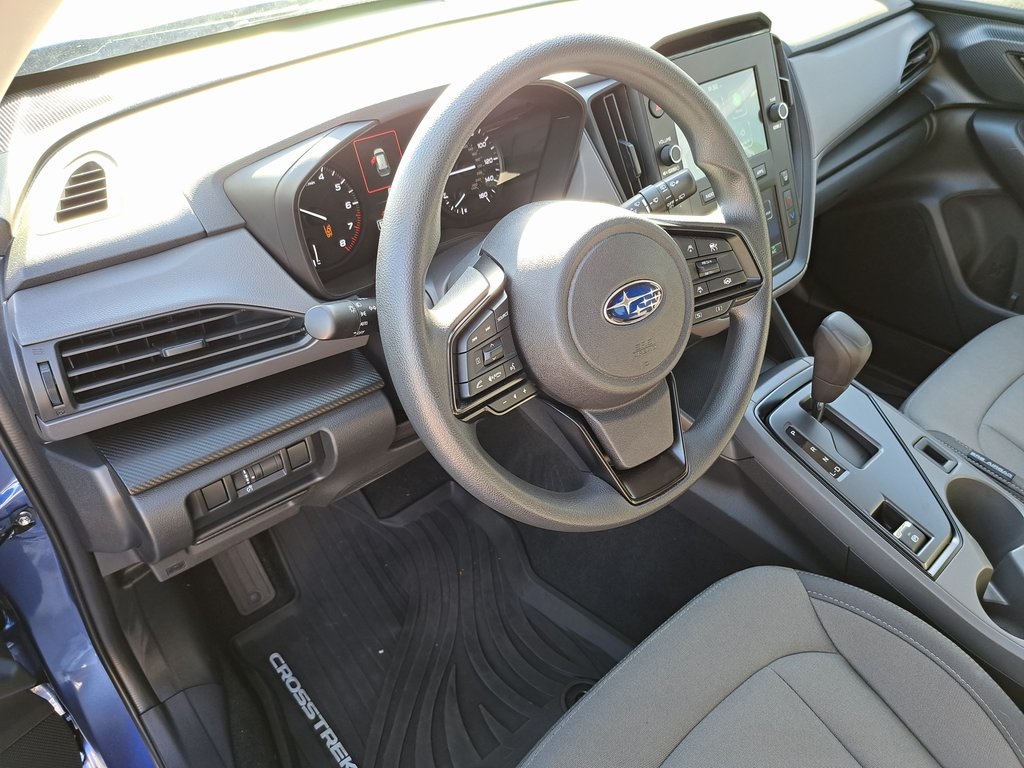 2025 Subaru Crosstrek Base photo 3