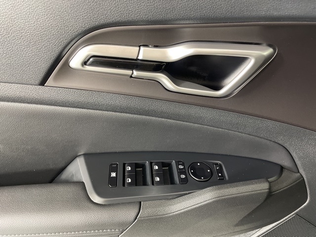 2026 Kia Sportage EX photo 15