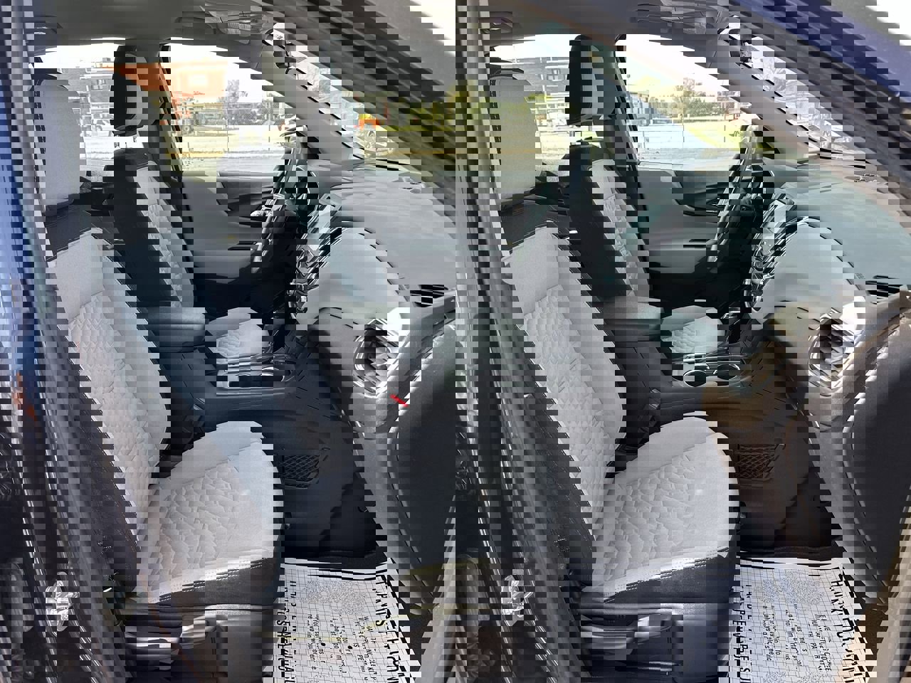 2018 Chevrolet Equinox LS photo 26