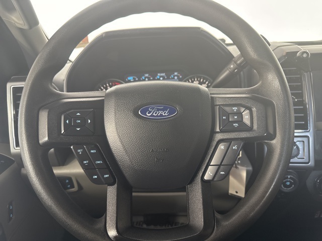 2019 Ford F-150 XLT photo 17
