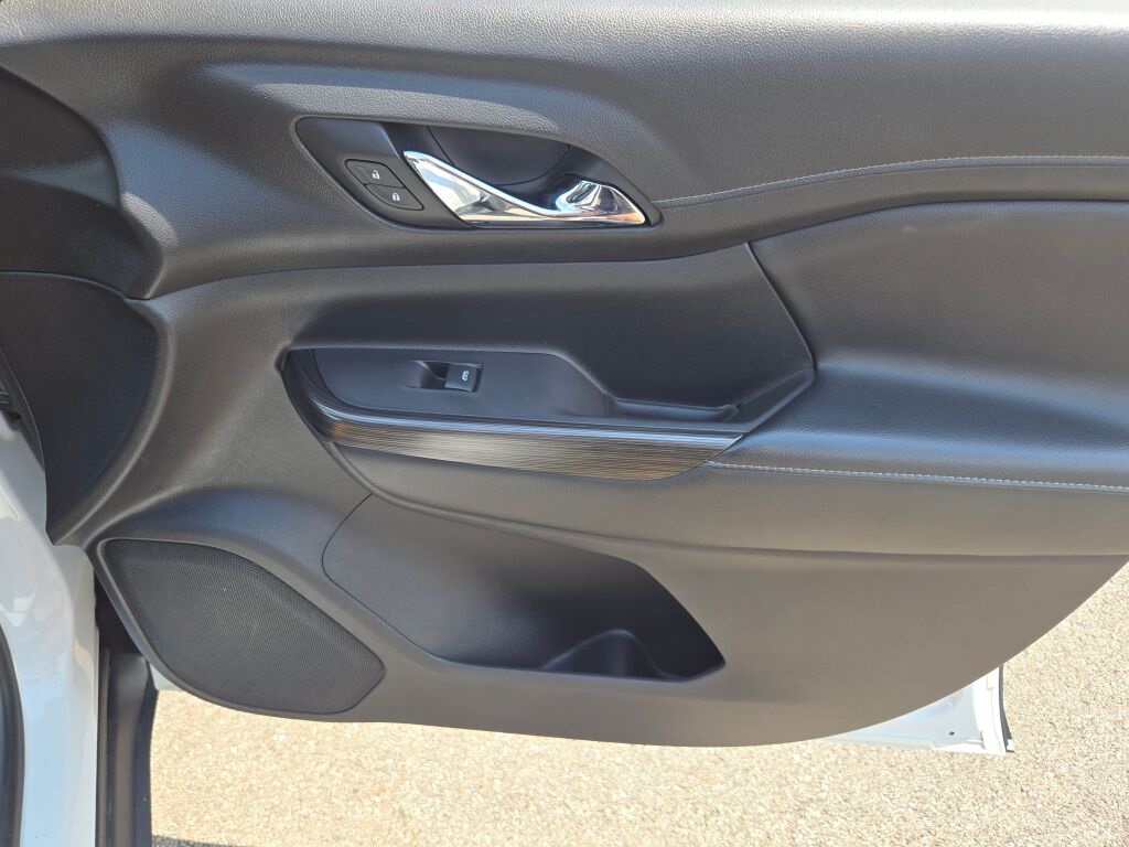 2020 Gmc Acadia SLT photo 4