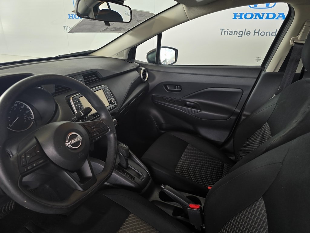 2023 Nissan Versa S photo 6