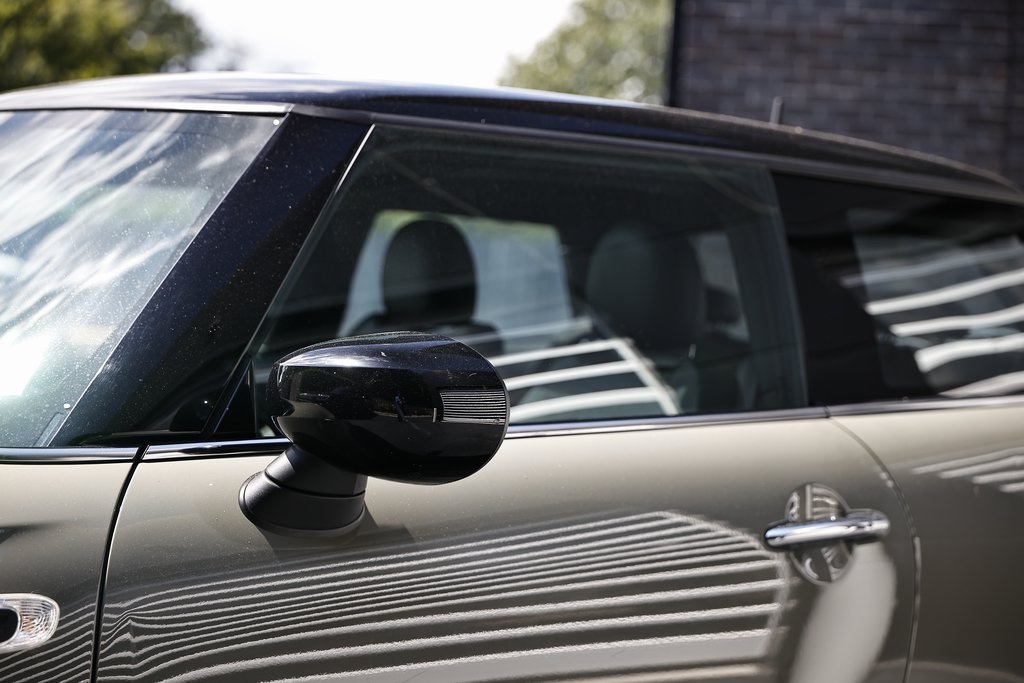 2020 Mini Cooper Signature photo 10