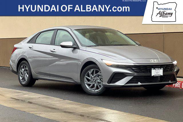 2026 Hyundai Elantra Blue's photo