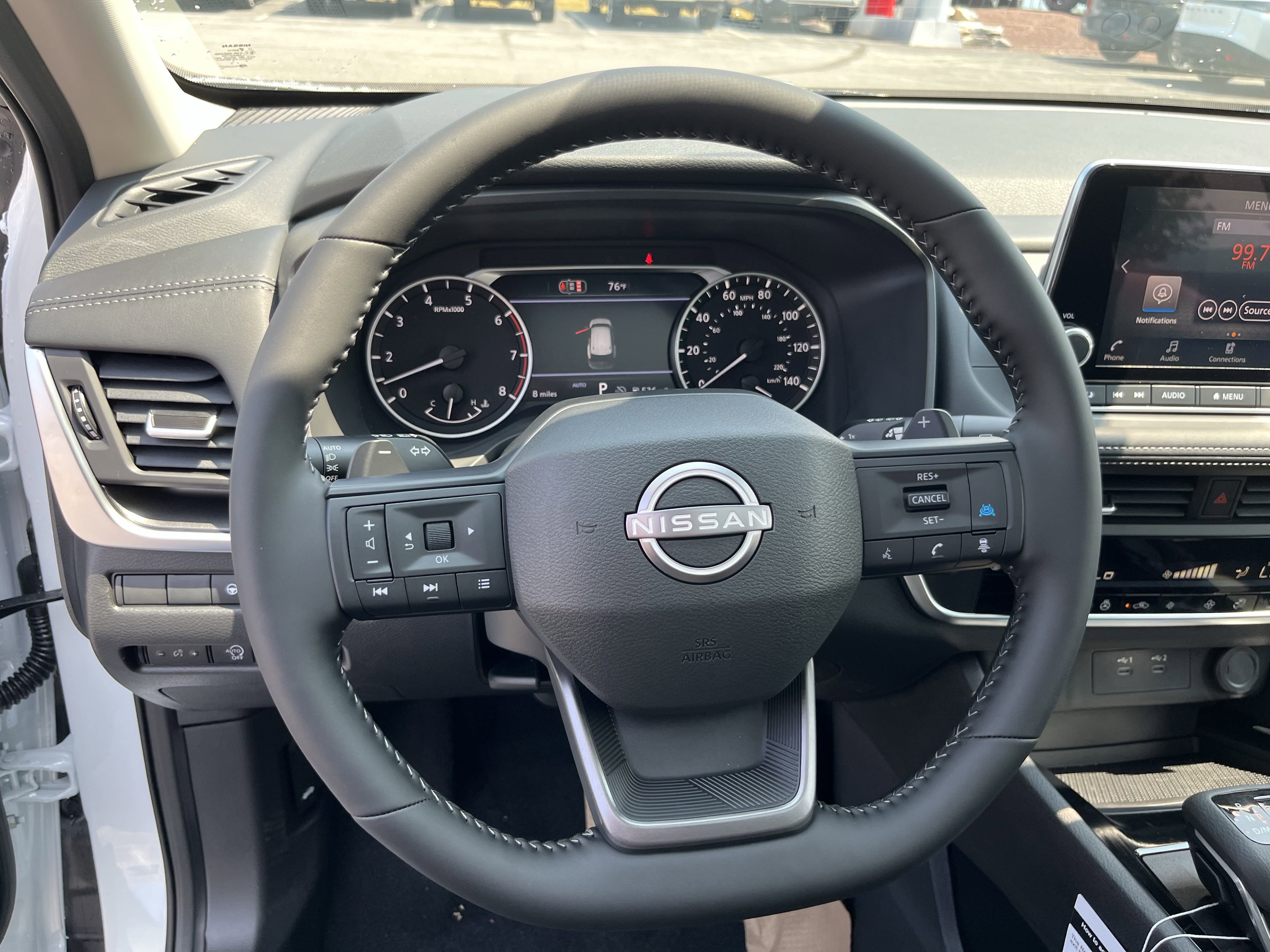 2026 Nissan Rogue SV photo 7
