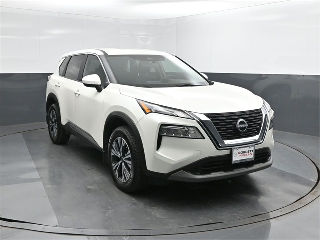2023 Nissan Rogue SV photo 18