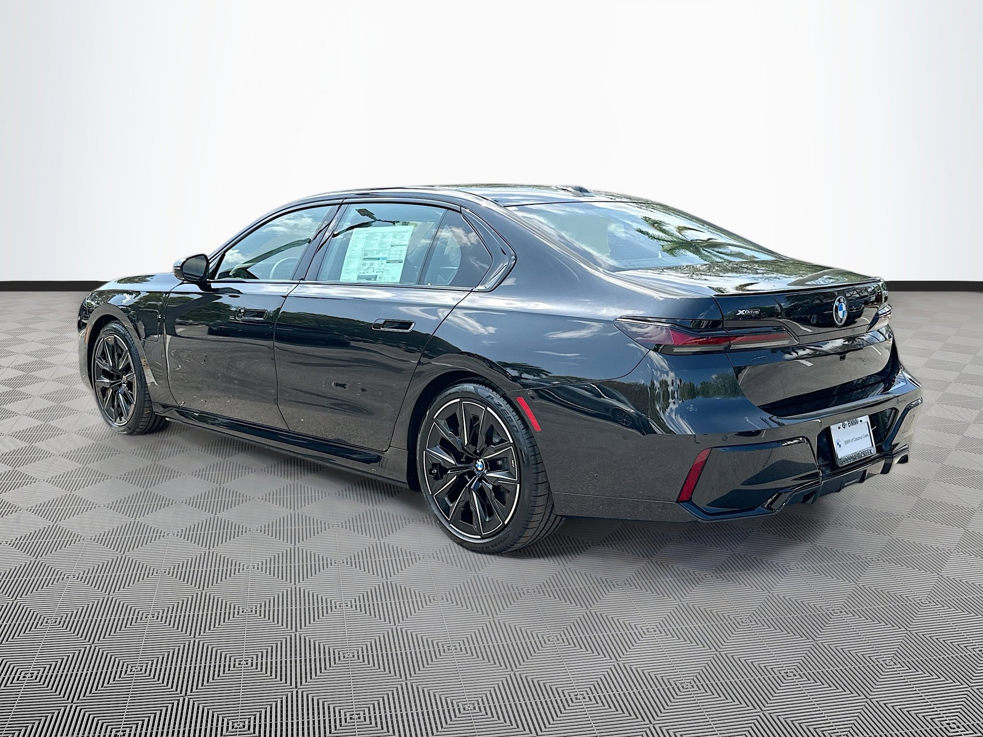 2025 Bmw 750e 750e xDrive photo 4