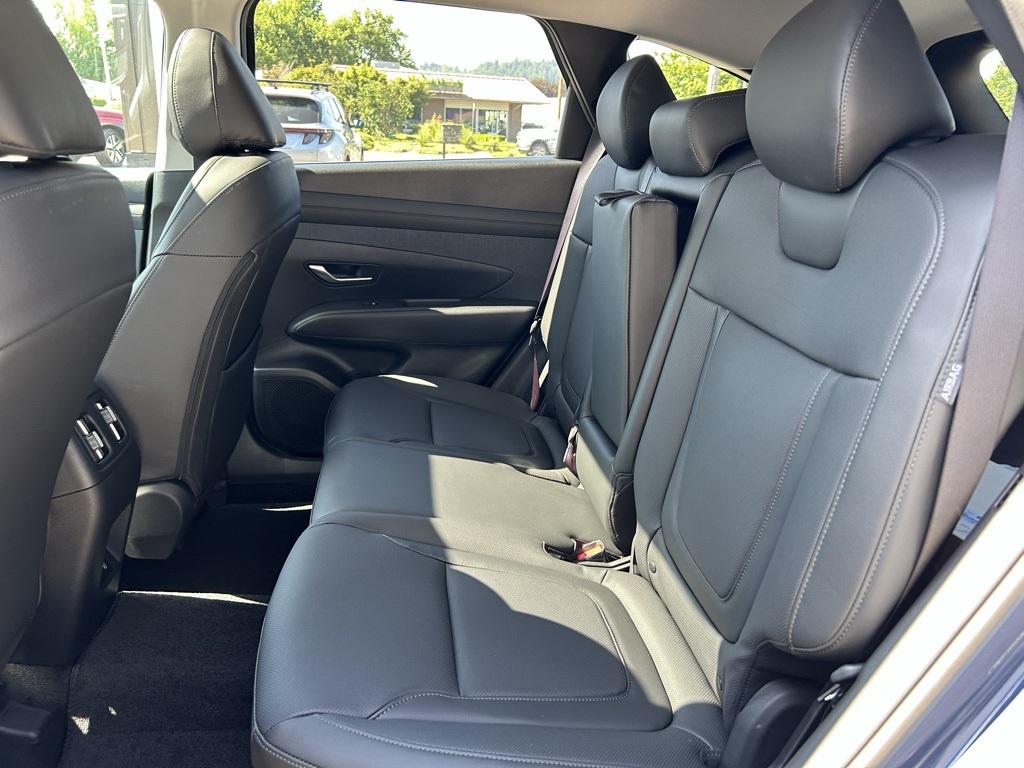 2025 Hyundai Tucson SEL Convenience photo 24