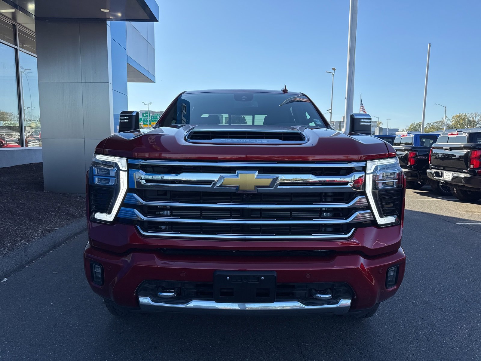 2025 Chevrolet Silverado 2500HD High Country photo 3