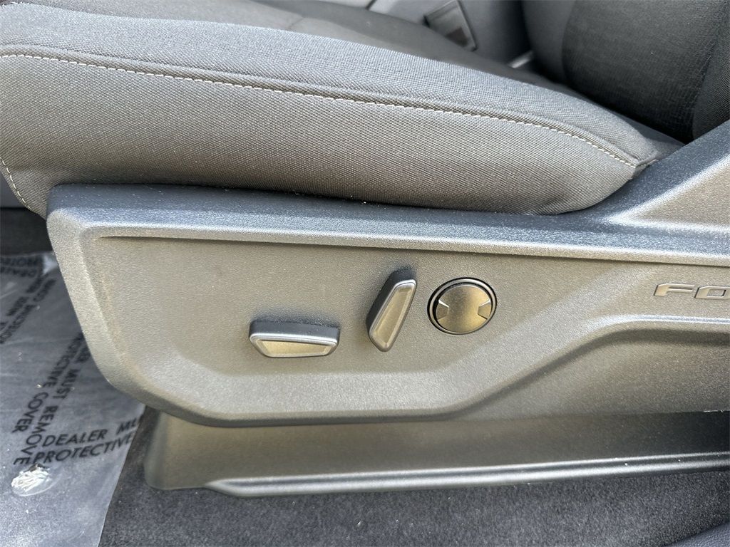 2024 Ford F-150 XLT photo 12