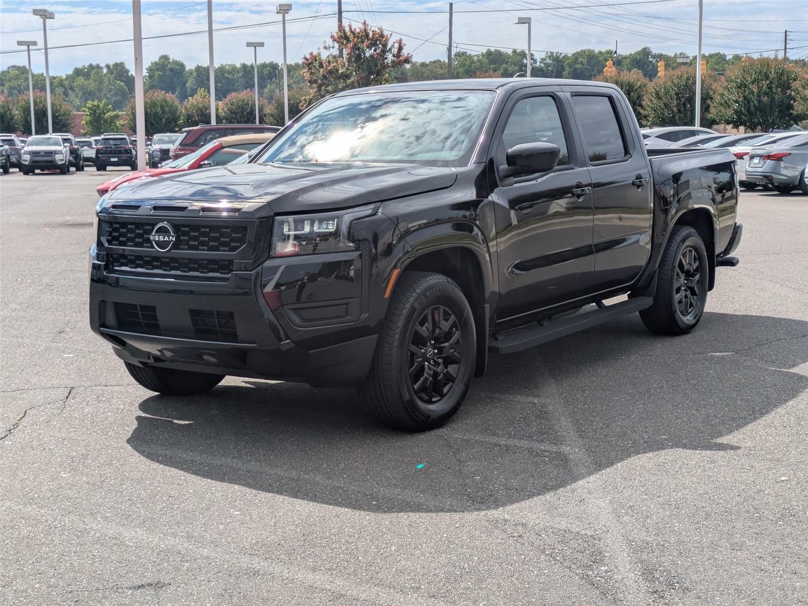 2026 Nissan Frontier SV photo 7