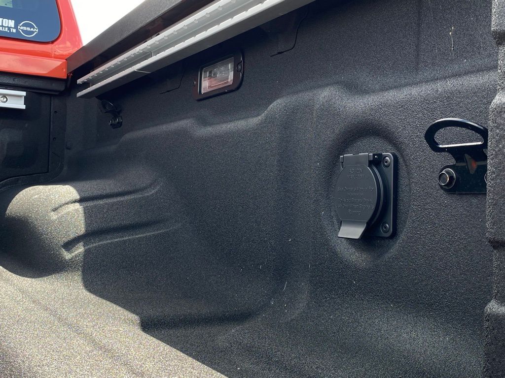 2025 Nissan Frontier PRO-X photo 32
