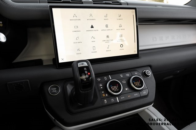 2025 Land Rover Defender 110 S photo 25
