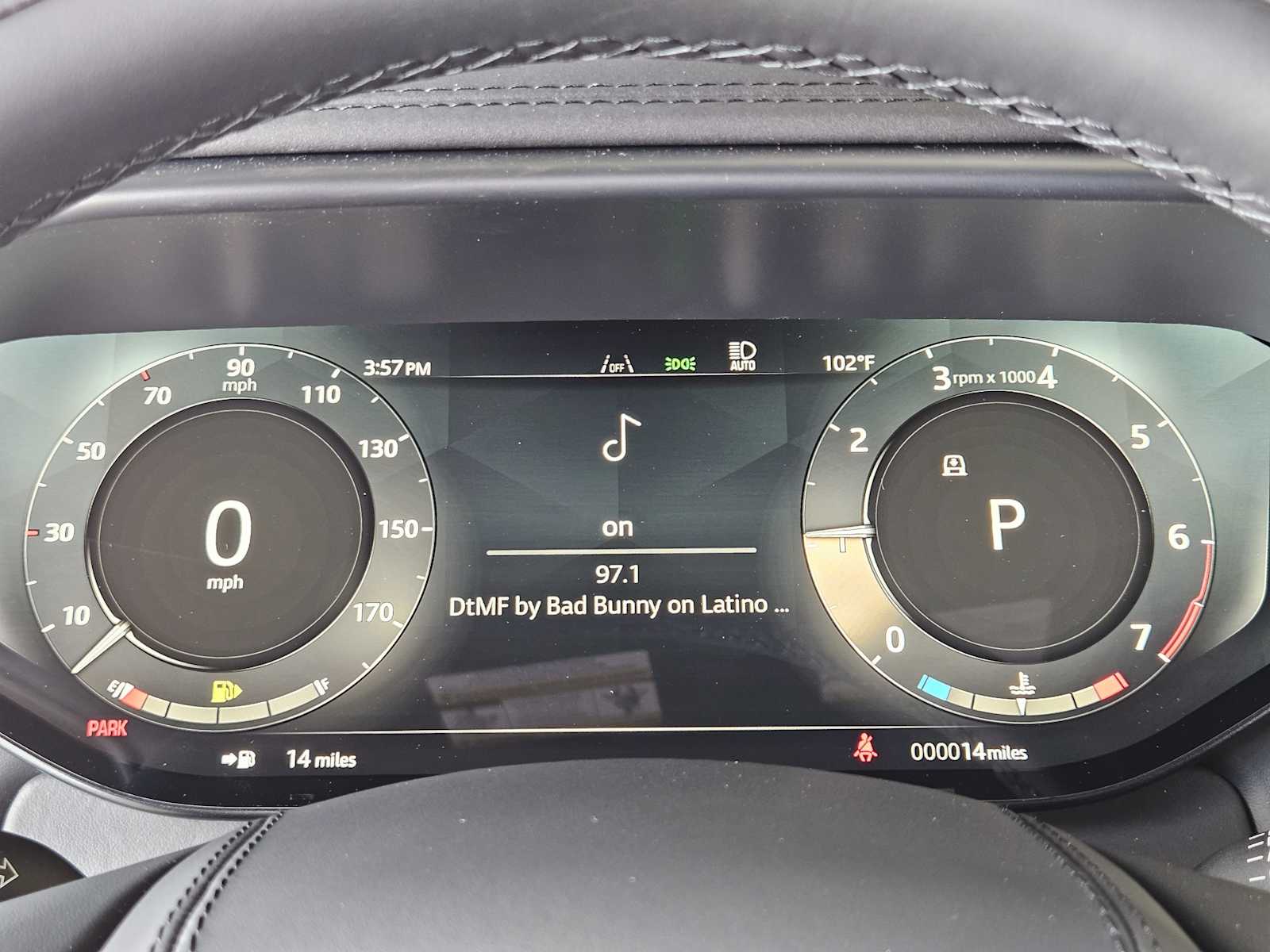 2025 Land Rover Range Rover Sport SE photo 13