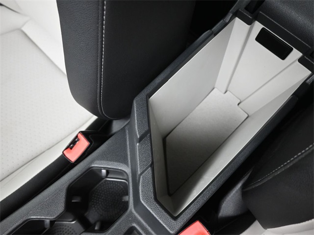 2019 Volkswagen Jetta R-Line photo 4