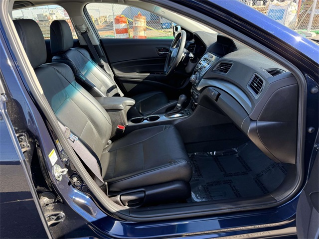 2013 Acura ILX 2.0L Technology photo 14