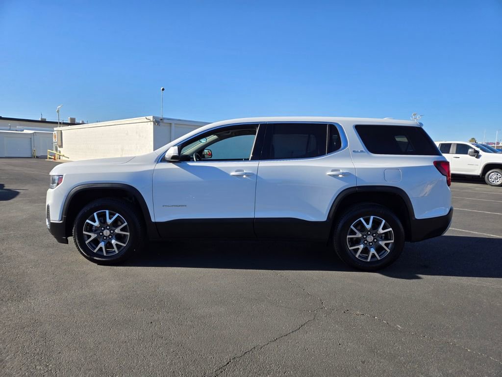 2023 Gmc Acadia SLE photo 3