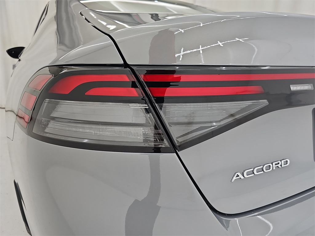2025 Honda Accord SE photo 33