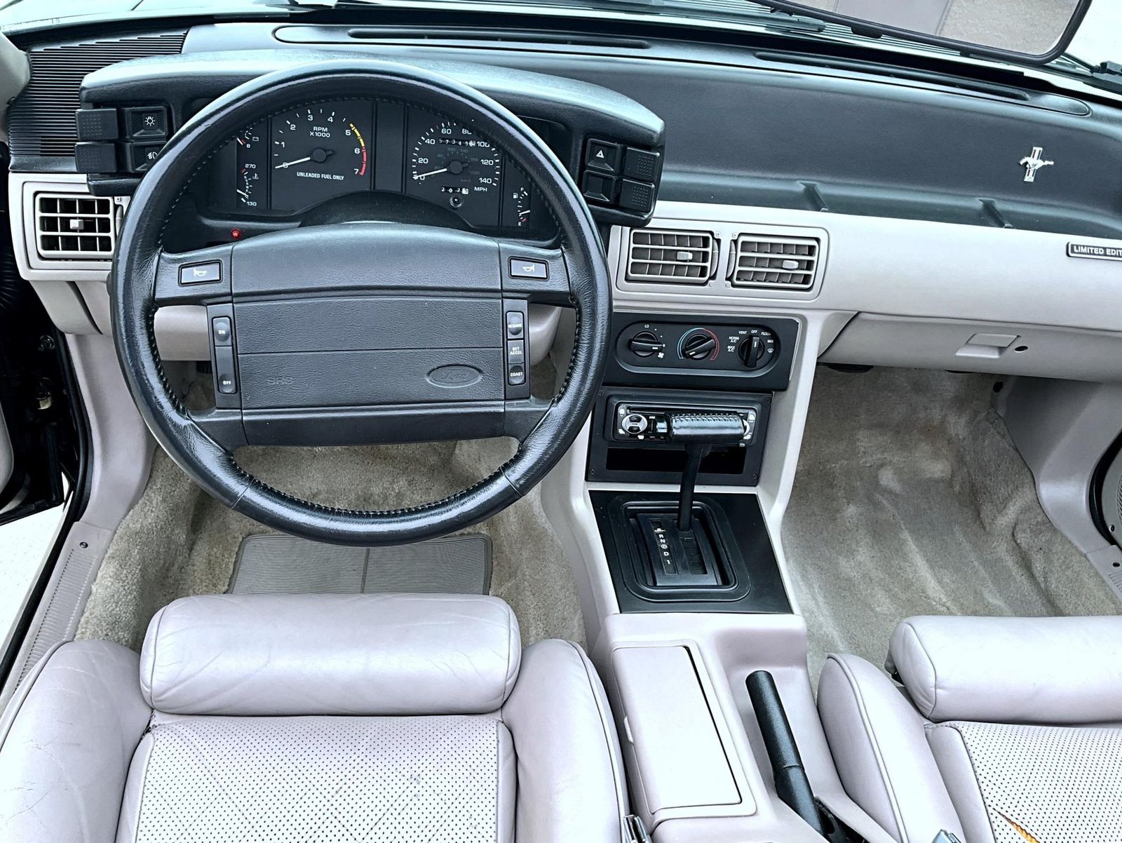 1990 Ford Mustang photo 12