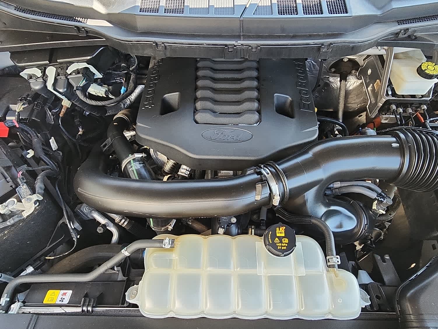2022 Ford F-150 Lariat photo 20
