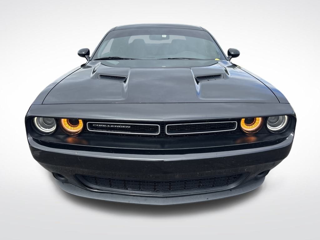 2020 Dodge Challenger SXT photo 16