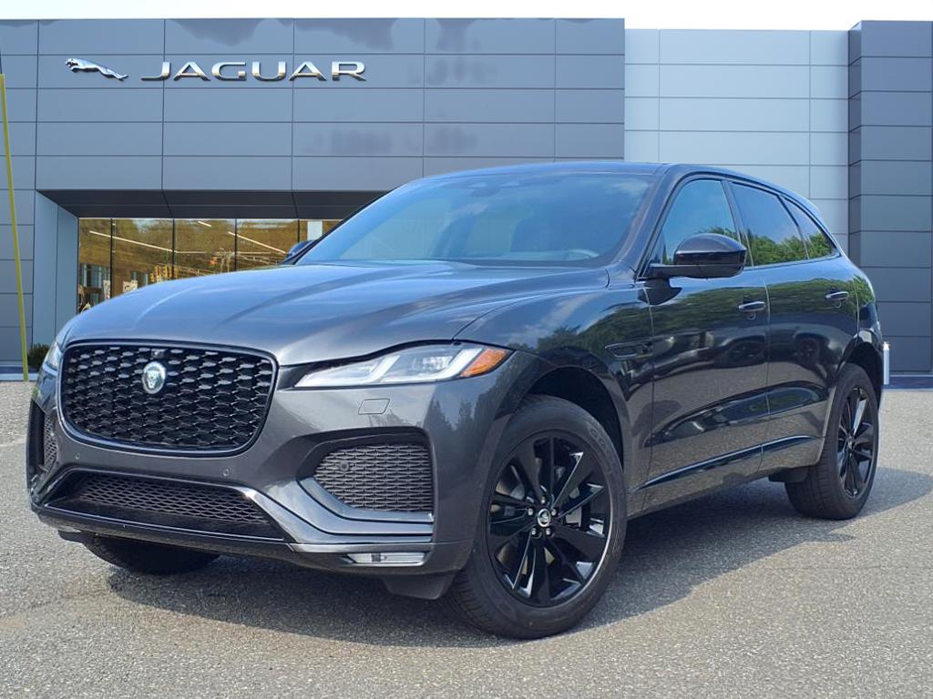 2026 Jaguar F-Pace R-Dynamic S's photo