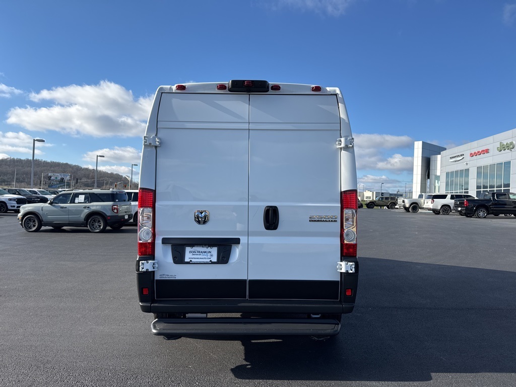 2026 Ram ProMaster 2500 photo 2