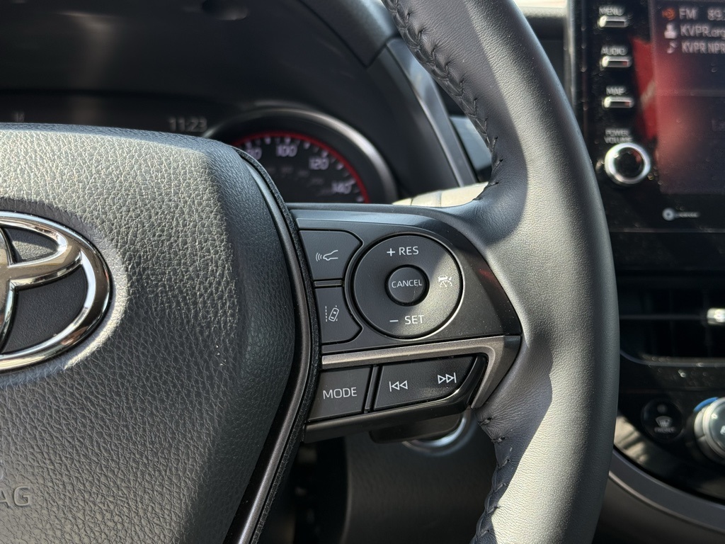 2021 Toyota Camry XSE photo 11