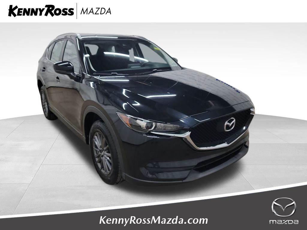 2018 Mazda CX-5 Sport's photo