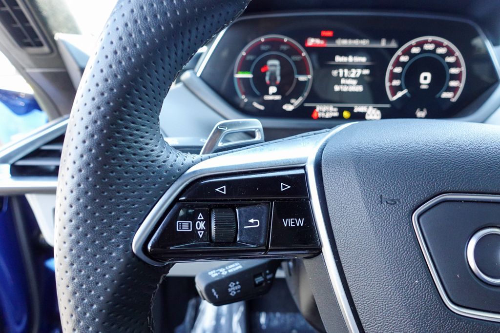 2023 Audi RS e-tron GT Base photo 18