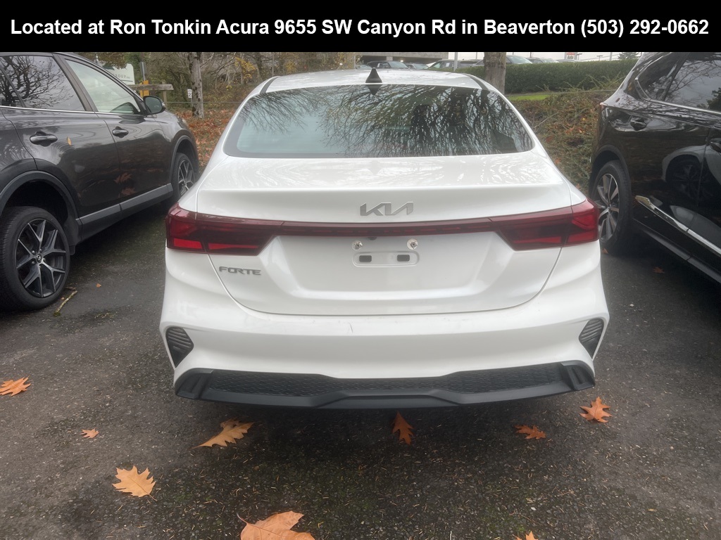 2024 Kia Forte LXS photo 4