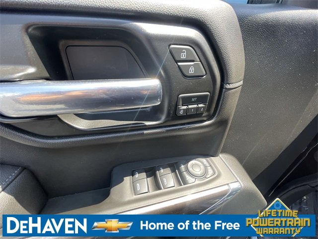 2019 Chevrolet Silverado 1500 LTZ photo 16