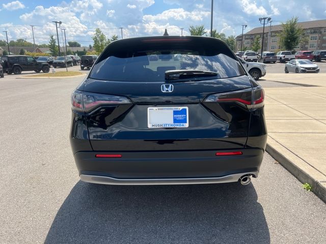 2026 Honda HR-V Sport photo 4