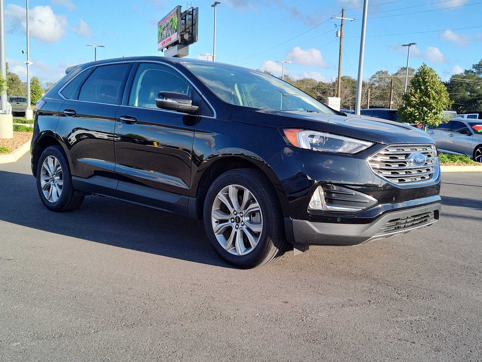 2024 Ford Edge Titanium