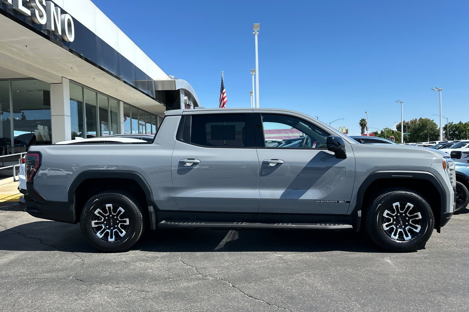 2026 Gmc Sierra Elevation photo 4