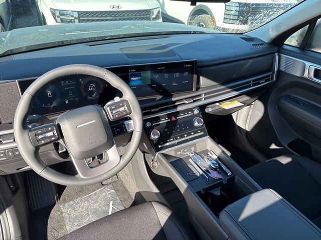 2026 Hyundai Santa Fe SE photo 4