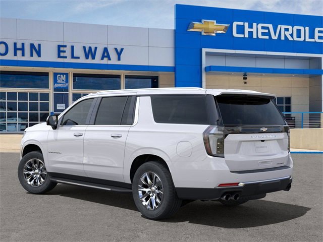 2025 Chevrolet Suburban Premier photo 2