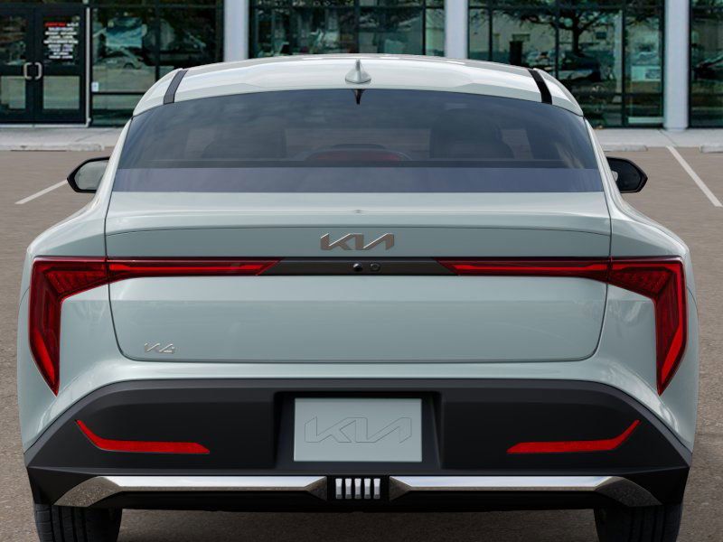 2025 Kia K4 LXS photo 13