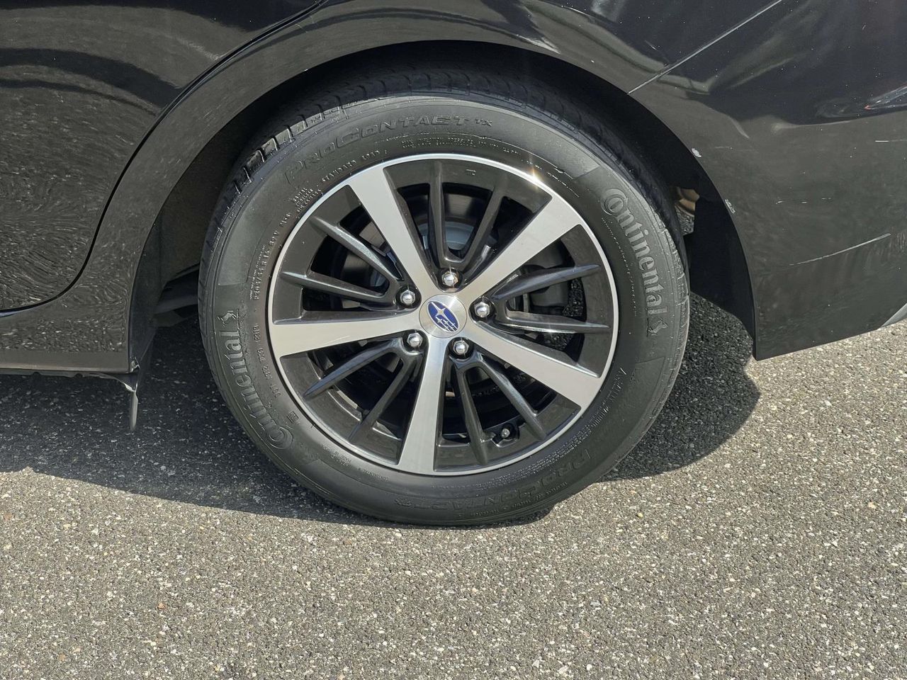 2019 Subaru Impreza 2.0i Premium photo 3